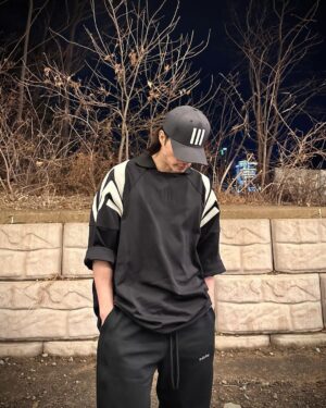 Kim Ji-hun Instagram - _ 근황

FOG X adidas

@fearofgod 
@adidas