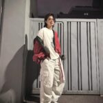 Kim Ji-hun Instagram - _ 새 작품 때문에 머리 좀더 길러야 할거 같은데, 어떤거 같아?