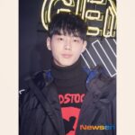 Kim Ji-soo Instagram - 😐