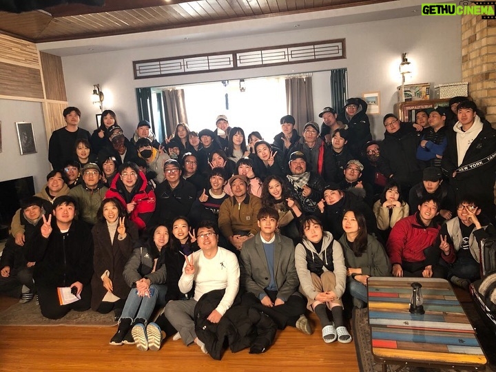 Kim Ji-soo Instagram - 첫사랑은 처음이라서 크랭크 업! 럽인덱스 고마워요~~👍