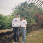Kim Ji-soo Instagram – Picnic with mama :)
