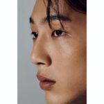 Kim Ji-soo Instagram - <