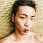 Kim Ji-soo Instagram - 😙😊