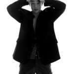 Kim Ji-soo Instagram - In some ways, the hard thing in our lives its only few days out of a few decades