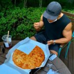 Kim Jong-kook Instagram - I’m ready for ma #Legday #NaturalBooster #Pizza #IFinishedThisAllByMaSelf #TrustMe #WayBetterThanPreWorkoutBooster #Lol
