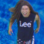 Kim Jong-kook Instagram - 신곡 나왔습니다.. 그냥.. 노래만 들으세요.. #또속았다 #몰디브에서노는배경이라했는데 #바다에빠지는거였는데 #세숫대야 #터보 #유브이 #터브이 #빠지러 #썸머송 #신곡 Turbo’s new song wid UV just came out.. just.. listen to this song.. not M/V .. #IGotFooledAgain #ItWasSupposedToBeTheMaldives #GoodSongThou #SummerSong #TurV #Turbo #UV