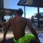 Kim Jong-kook Instagram – Too hot to b in the #Sun #ShouldChillInTheShade #LoveThePool #OneOfMaFavThingsToDo #Workout #Tanning #Steak #TheseROnlyThingsWhatINeedHere 너무 뜨거워서.. 그늘에만…ㅋㅋㅋ #이래도탈것같다 #수영장 #아무것도안해도너무좋다 #운동 #테닝 #스테이크 #이거면돼 #ㅋㅋㅋ