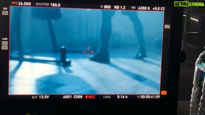 Kim Jong-kook Instagram - Im suppose to film ma first cosmestic ad in ma life...this isnt a hidden camera is it? #WorkOutAllDay#NoCutFromDirector#AlmostDied #BRTC 나 오늘..화장품 광고 찍으러 온거.. 맞지..? 몰래카메라면.. 다 죽일꺼야...ㅋㅋ#인생첫화장품광고 #하루종일운동만시켜 #감독님이컷을안해 #푸쉬업한번에백개씩 #백개째에천천히하셔도된다고 #천천히하면더죽어요감독님 #ㅋㅋㅋ