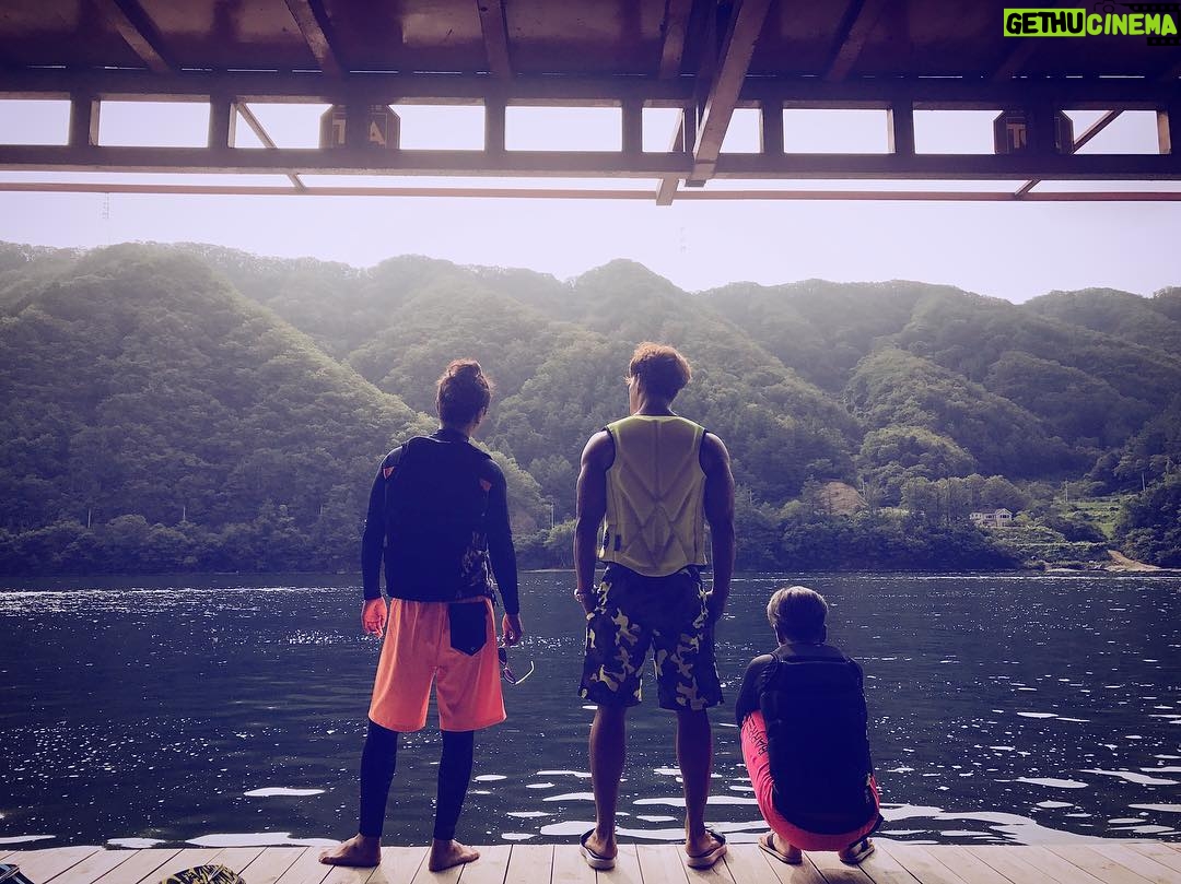 Kim Jong-kook Instagram - Summers here! And so r we! #Turbo #WeRBack #TurboSummer #Since1995 여름 왔으니까.. 슬 달려볼까나.. #터보 #김정남 #김종국 #마이키 #삼인조댄스그룹 #소방차아닙니다