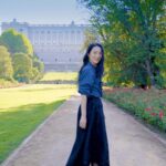 Kim Joo-ryoung Instagram - 🎵🧳⛲️💃🏻🏰 #onlyinmadrid
