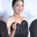Kim Joo-ryoung Instagram - 제27회 부산국제영화제 개막식 레드카펫🌹 한국영화 오늘 파노라마 부문 #부산국제영화제 #장건재 #김주령 #문호진