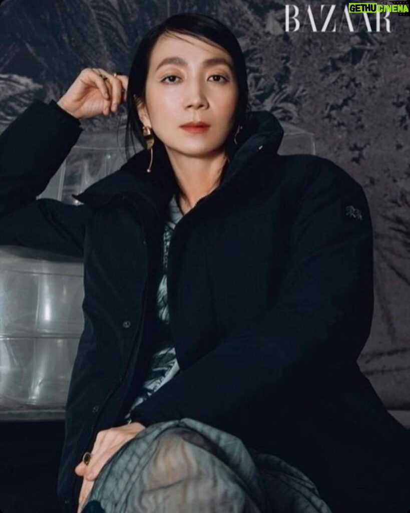 Kim Joo-ryoung Instagram - #bazaarmagazine #12월호 #december #김주령 #코오롱안타티카 🌹@harpersbazaarkorea