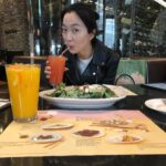 Kim Joo-ryoung Instagram - date with my baby❤️#서점데이트 #날이좋아서 #행복한휴일되세요