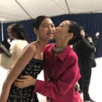 Kim Joo-ryoung Instagram - 호여니 정말 축하하고 사랑한데이❤️#sagawards @hoooooyeony 😘