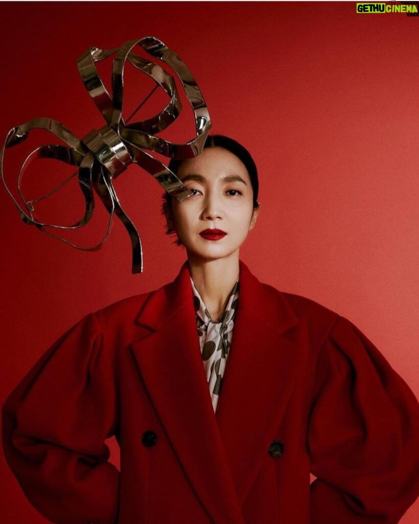 Kim Joo-ryoung Instagram - #avenuelmagazine #december #김주령