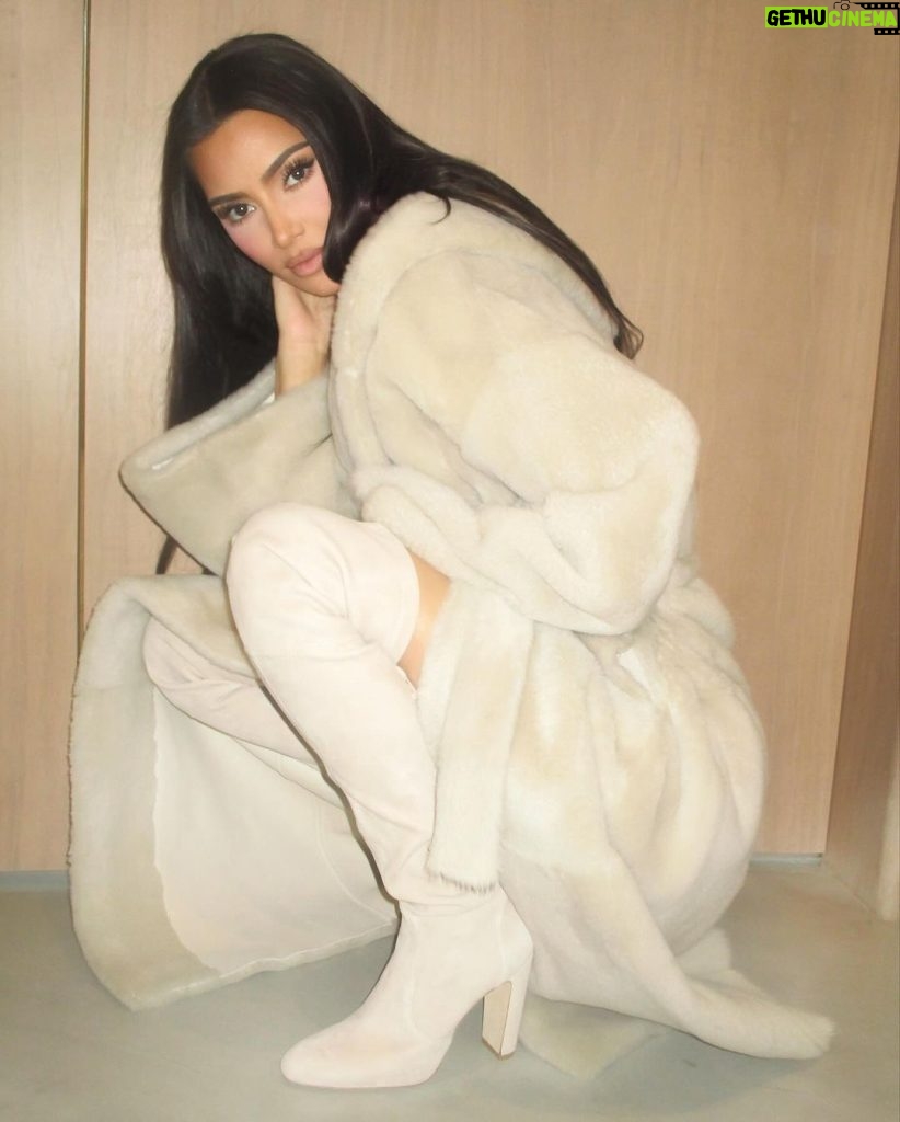 Kim Kardashian Instagram - I’m Kim Kardashian, of course I wear @stuartweitzman boots
