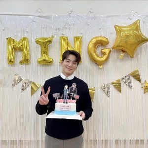 Kim Min-gue Instagram - 사내맞선과 차성훈을 사랑해주신 모든분들께 감사합니다😊