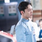 Kim Min-jae Instagram - 오늘은 본방사수 못참아요… #낭만닥터김사부3