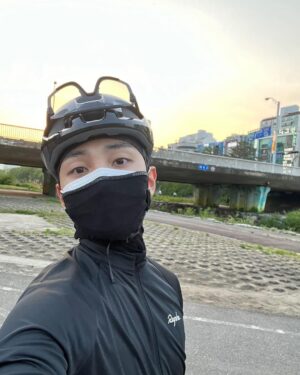 Kim Min-jae Instagram - 🚵