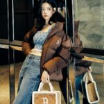 Kim Min-ju Instagram - 🩶🖤 @dazedkorea @mlbkorea #MLB사랑