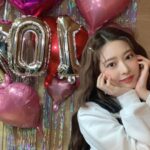 Kim Min-ju Instagram - 하루도 빠짐없이 즐거웠던 음중과의 토요일🫶 여러분 지금까지 함께해 주셔서 감사합니다! 앞으로도 음악중심과 저 많은 사랑 부탁드려요💝 사랑합니다 여러분