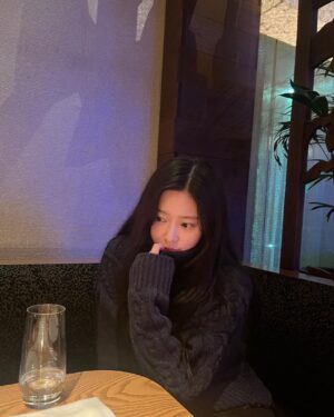 Kim Min-ju Instagram - 여러분 새해 복 많이 받으세요☺️
올해 첫 시티브리즈💓💞💝

@citybreeze_official # 광고#CITYBREEZE #CTBRZ #시티브리즈  #밍티브리즈
