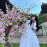 Kim Min-ju Instagram - 새해 복 많이 받으세요☺️