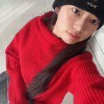 Kim Min-ju Instagram - 어떤 친구 쓰고 나갈까요..?🧐