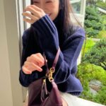 Kim Min-ju Instagram - Autumn with my polo ID bag🍂 #PoloRLStyle #PoloIDCollection #ad