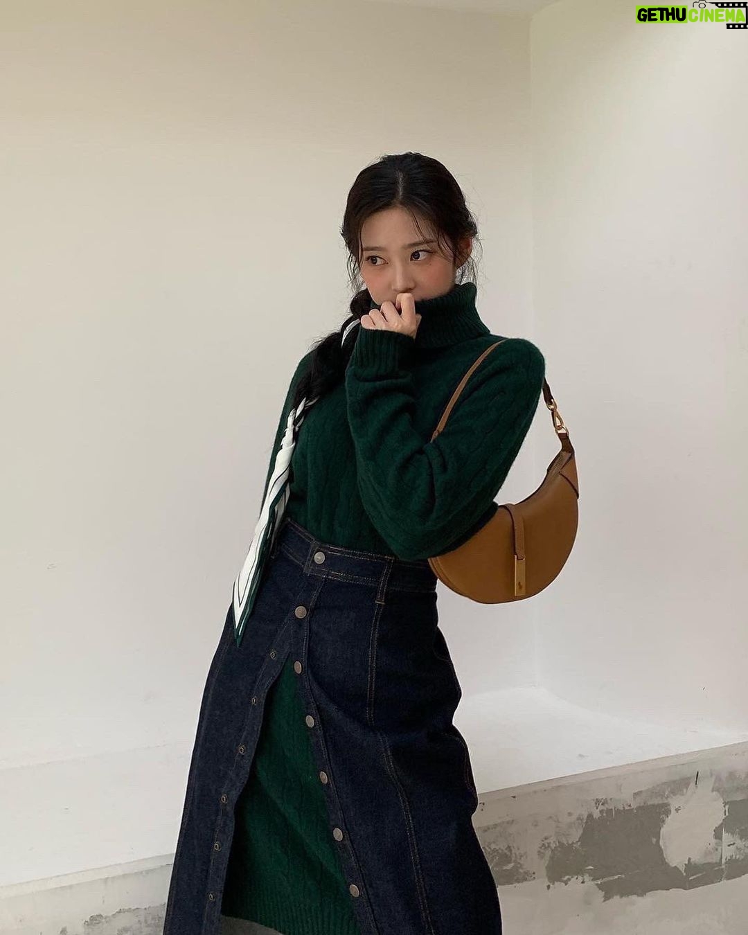 Kim Min-ju Instagram - @poloralphlauren 🌱🌿