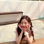 Kim Min-ju Instagram - The day when summer started🌻