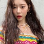 Kim Min-ju Instagram - 🌈🎸🎶🎨
