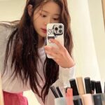 Kim Min-ju Instagram - April.
