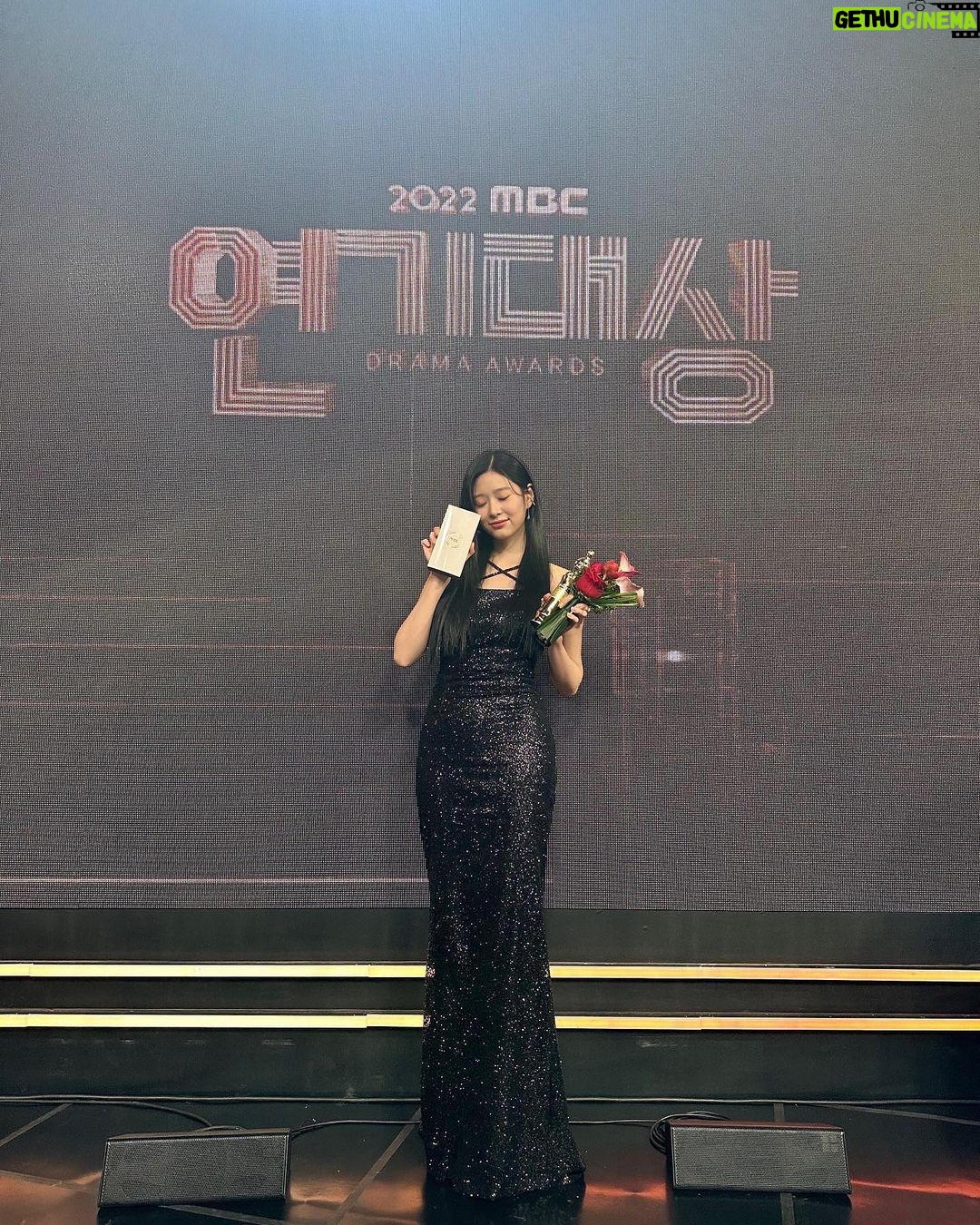 Kim Min-ju Instagram - 감사합니다 여러분, 앞으로 열심히 하겠습니다💪🫶