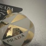 Kim Min-ju Instagram - #pradaholiday22 @prada 🎄🎅