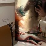Kim Min-ju Instagram - TOD’S 2022 FALL-WINTER WOMEN’S COLLECTION 토즈의 #TodsItalianBeauty 컬렉션이 2월 25일 금요일, 오후 5시30분에 @Tods 에서 공개됩니다🤍 크리에이티브 디렉터 WALTER CHIAPPONI가 선보이는 컬렉션을 @Tods에서 만나보세요😊 #TodsItalianBeauty #TodsFW22 #토즈 #AD