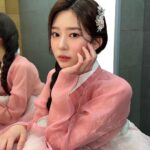 Kim Min-ju Instagram – 새해 복 많이 받으세요◡̎