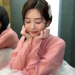 Kim Min-ju Instagram – 새해 복 많이 받으세요◡̎