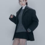 Kim Min-ju Instagram - #ad #Prada #PradaSS23 #PradaTriangle #PradaSymbole 미우치아 프라다와 라프 시몬스가 함께하는 프라다 SS23 여성복 컬렉션, 2022년9월22일 오후9시 프라다 닷컴을 통해! 함께 보아요😊