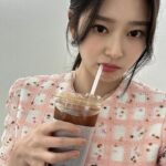 Kim Min-ju Instagram - 행복🎀💗🍫