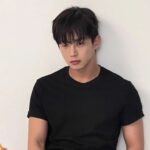 Kim Min-seok Instagram - 33세의 프로필 촬영.