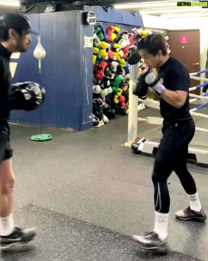 Kim Min-seok Instagram - 간만에 주먹질 영상.@lovewook_