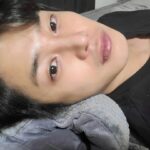Kim Min-seok Instagram - 다들 무사하시죠? 전 무사합니다. 우리 마스크 잘쓰고 코로나 조심해요. 진짜😔😔