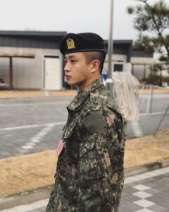 Kim Min-seok Instagram - 이등병의 꿈.