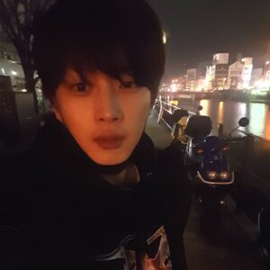 Kim Min-seok Instagram - 건강건강!
