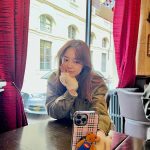 Kim Se-jeong Instagram – 루브르박물관 다녀왔어요 ✨