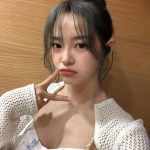 Kim Se-jeong Instagram - 오늘 5시 잇츠라이브에서 만나요!