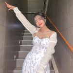Kim Se-jeong Instagram - 오늘 5시 잇츠라이브에서 만나요!