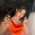 Kim Se-jeong Instagram - 문(門) LOCK ver. 09.04 6pm