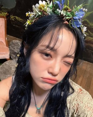 Kim Se-jeong Instagram - 항해의 날💙